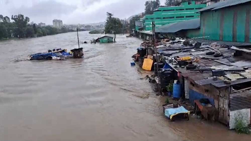 बाढीपहिरोले देशभर ८३ जनाको मृत्यु, १०६ घाइते