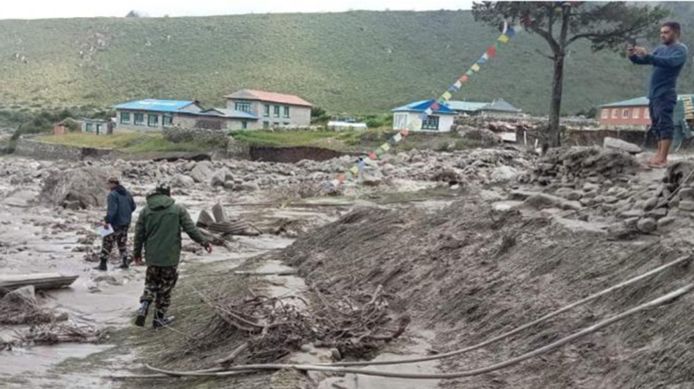  विपद्‍मा परी हालसम्म देशभर १८२ जनाको मृत्यु